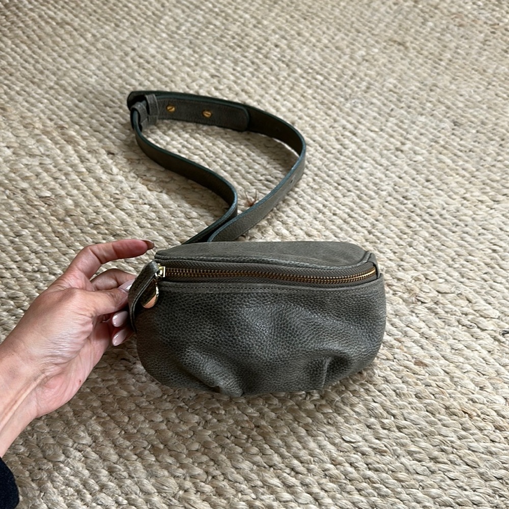 Clhe Hawaii Green Leather Waist Bag